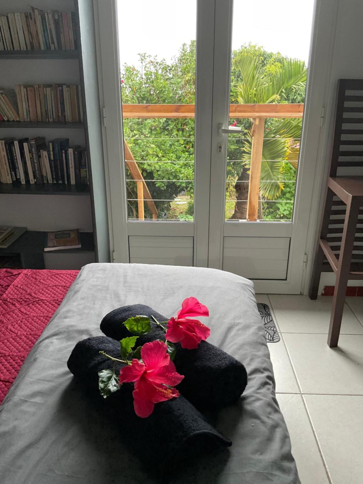 圣勒Lhibiscus Rouge别墅 外观 照片